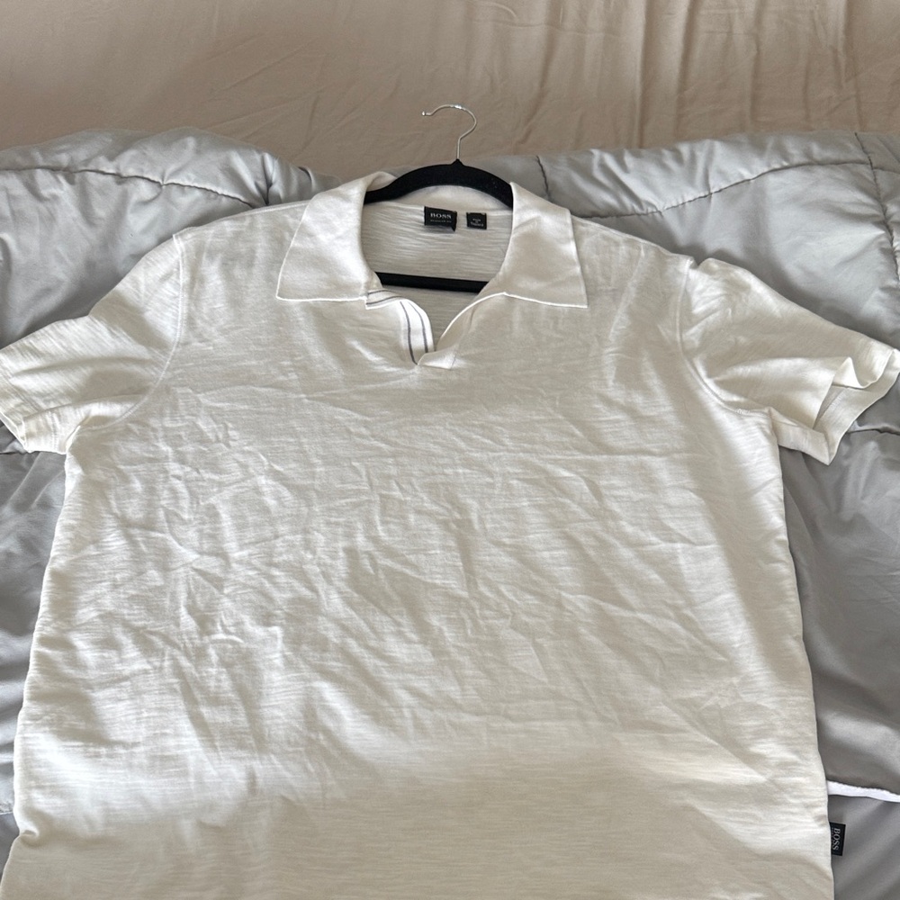 Hugo Boss regular fit White/cream colored  Polo Shirt with gray accent. XL fit